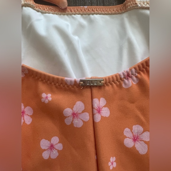 ELE X DAE one piece swim suit - Picture 8 of 15